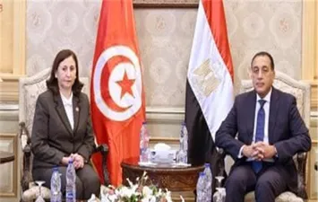 رئيس مجلس الوزراء ونظيرته سارة الزعفراني