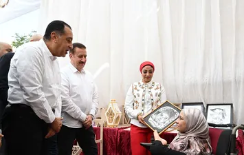 طالبه من ذوي الهمم 