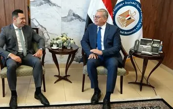 وزير البترول