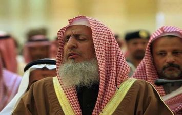وفاة مفتي عام المملكة العربية السعودية عبد العزيز آل الشيخ
