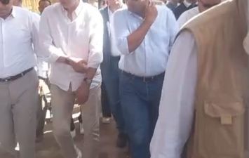 الزيارة 