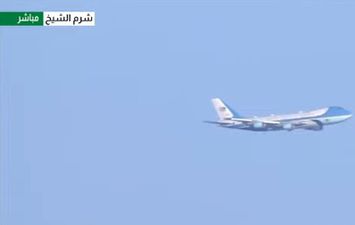 وصول الرئيس الأمريكي ترامب لشرم الشيخ لحضور قمة السلام