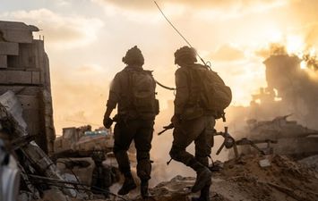 جندي إسرائيلي يضرم النار في نفسه