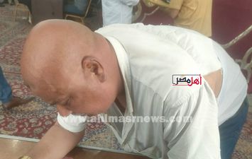 تمزيق قميص أحد المرشحين بالبحيرة