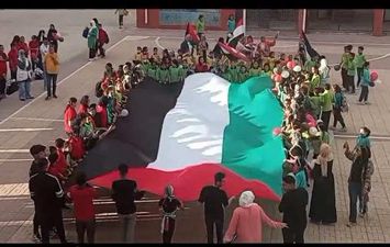 علم فلسطين يزين بورسعيد