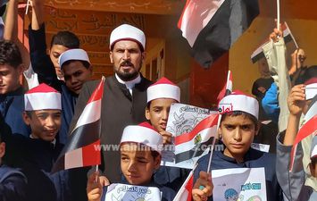 طلاب معهد خاطر الإعدادي ببيلا في كفر الشيخ يحتفلون بذكرى نصر أكتوبر 