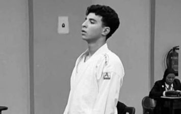 لاعب الكاراتيه يوسف أحمد