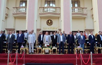 محافظ الإسماعيلية يفتتح مهرجان الفنون الشعبية 