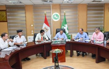 محافظ الشرقية يعتمد تعريفة الركوب الجديدة  