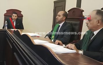 محاكمة البحيرة