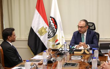 وزير قطاع الأعمال