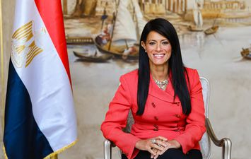 وزيرة التعاون الدولى 