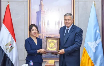 محافظ الإسكندرية 