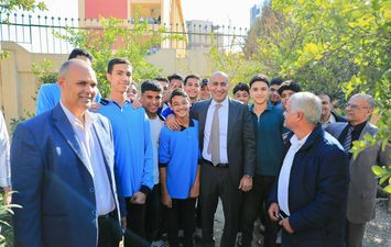 جولة وزير التعليم