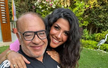 صلاح عبد الله 