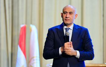 وزير التربية والتعليم 