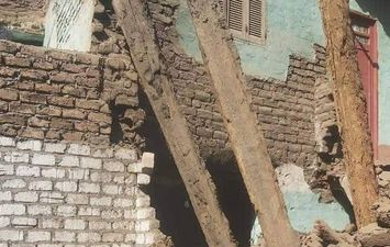 احد المنازل المنهاره