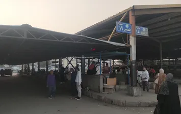 ازمه نقل الطلاب والركاب من موقف الإسماعيلية 