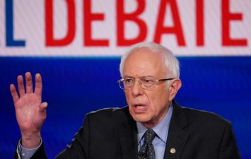 السيناتور الأمريكي السابق بيرني ساندرز