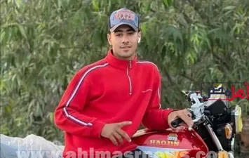 الشاب المتوفى 