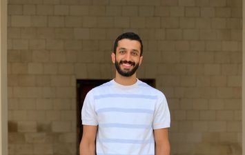 القارئ خالد عطية صديق 