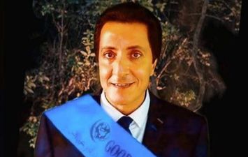 المطرب ابراهيم عبد القادر يستغيث من غرق منزله بالدور الارضى بحى الشرق ببورسعيد 