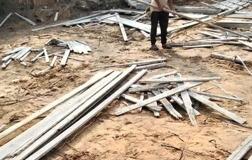 جانب من الإزالة 