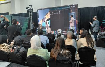 جانب من اللقاء 