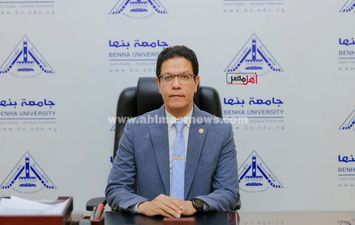 رئيس جامعة بنها