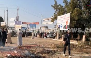 قطع طريق بقنا 