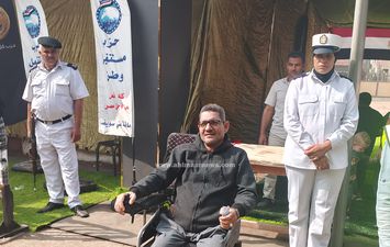 مواطن من ذوى الهمم ببنى سويف 