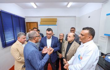 وزير الإسكان ومحافظ كفرالشيخ يفتتحان محطة مياه دقميرة 