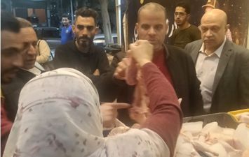 غلق وتشميع محل غير مرخّص