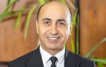 الدكتور إلهامي ترابيس رئيس جامعة دمنهور 