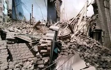 انهيار منزل 