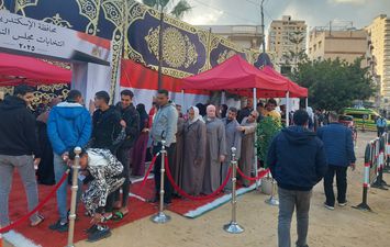 إقبال الناخبين على اللجان