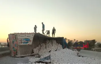 إنقلاب جرار طوب ابيض 