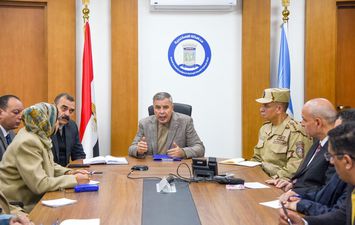 الفريق أحمد خالد محافظ الإسكندرية