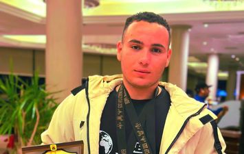 اللاعب عبدالرحمن البعلي بطل العالم في العاب القوي 