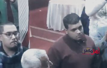 المرشح الخاسر في أخميم