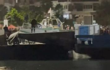 بسبب عطل فني.. إصابة مواطن نتيجة تصادم بالباب الحديدي لمعدية الركاب في بورسعيد