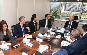 جانب من اجتماع الفريق كامل الوزير لدعم الصناعات 