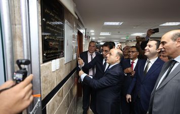 جانب من الافتتاح 