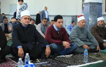 جانب من الافتتاح 