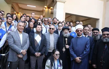 جانب من الافتتاح 