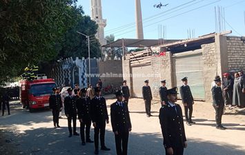 جانب من الجنازة