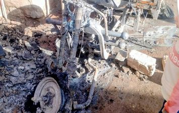 جانب من الحريق 