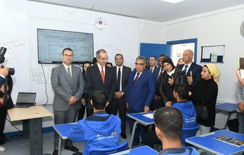 جانب من الزيارة 