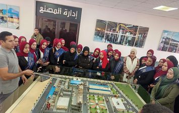 جانب من الزيارة 