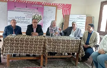 جانب من اللقاء 